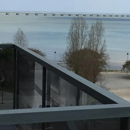 Parque Das Nacoes - Rio Tejo Lizbona