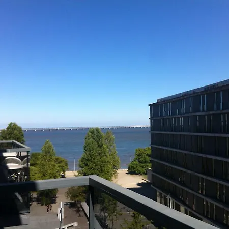 Apartament Parque Das Nacoes - Rio Tejo Lizbona